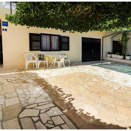 Apartment Zdravko Primosten Luaran gambar