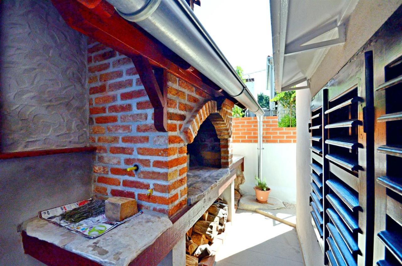 Apartment Zdravko Primosten Luaran gambar