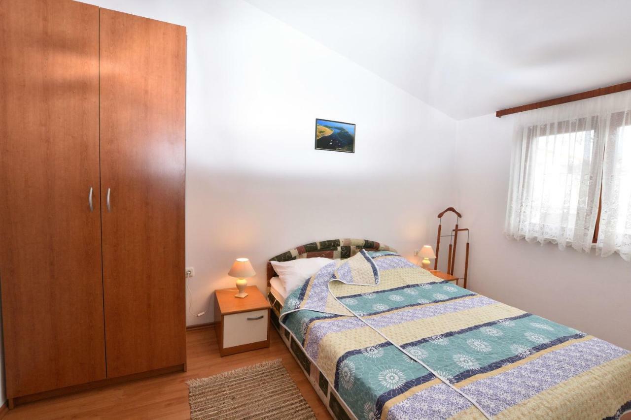 Apartment Zdravko Primosten Luaran gambar