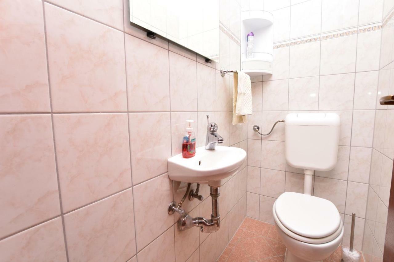 Apartment Zdravko Primosten Luaran gambar